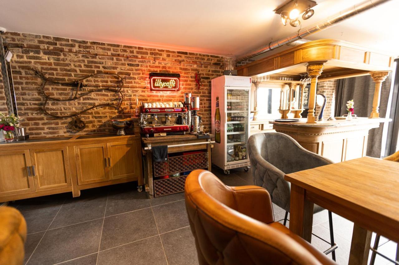 Vet - Bed & Breakfast Beek  Exterior foto